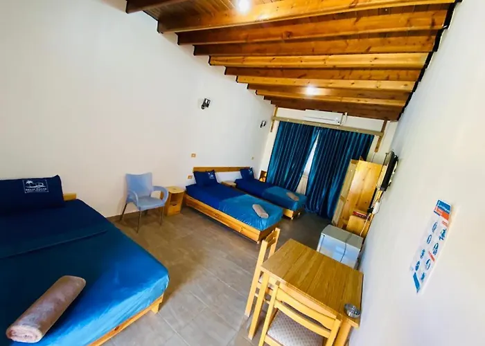 Hostel Delta *