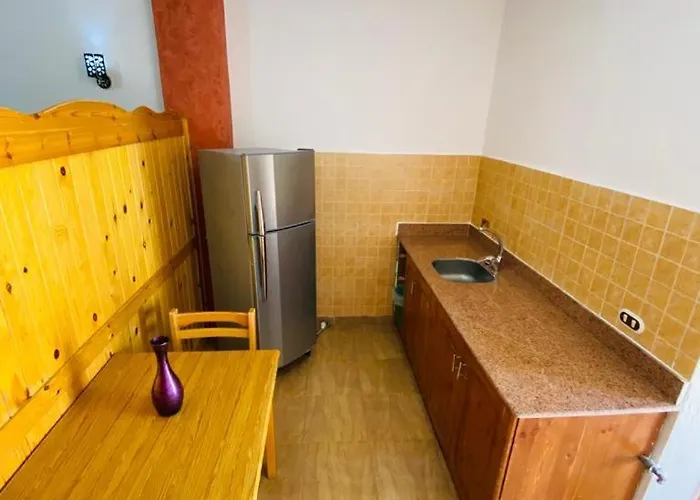 Hostel Delta *
