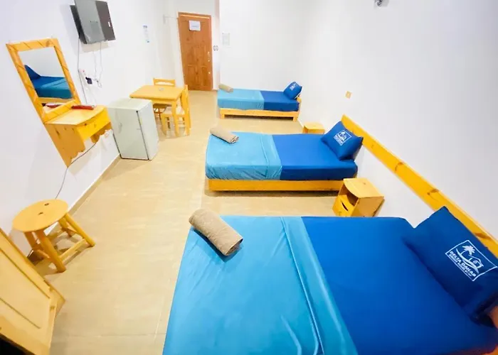 Delta Hostel *